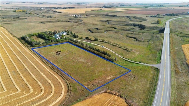 255037b Highway 21, Rural Wheatland County