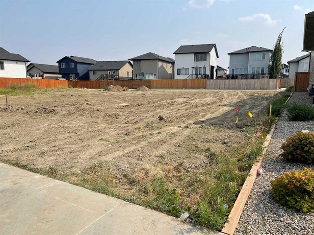 34 Rivergrove Run W, Lethbridge