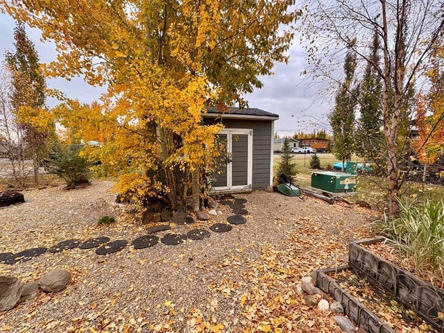 1, 41019 Range Road 11, Rural Lacombe County