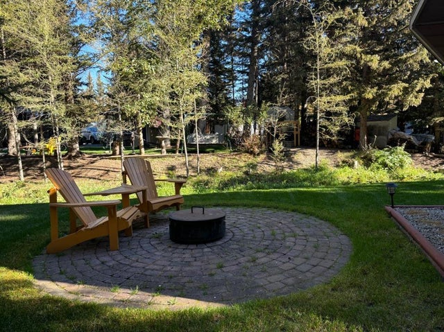 18, 200 4th Ave Sw, Sundre