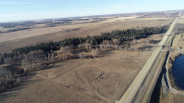 424 Township Road, Rural Ponoka County