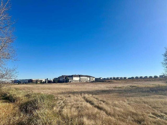 7405 48 Avenue, Camrose