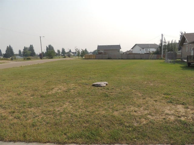 411 6th Street N, Marwayne