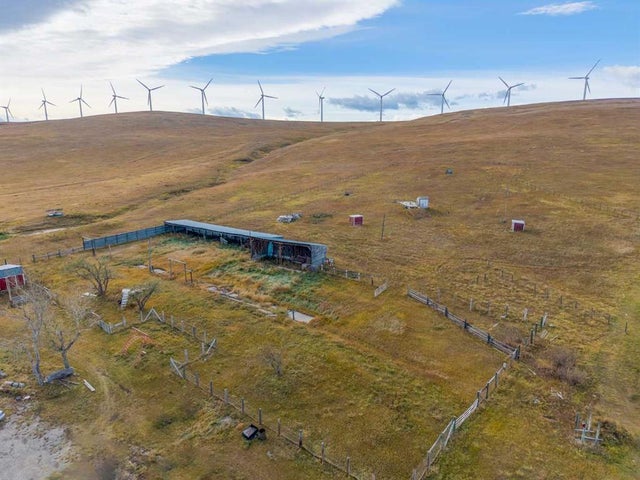 73 Twp Road, Rural Pincher Creek No. 9, M.D. of