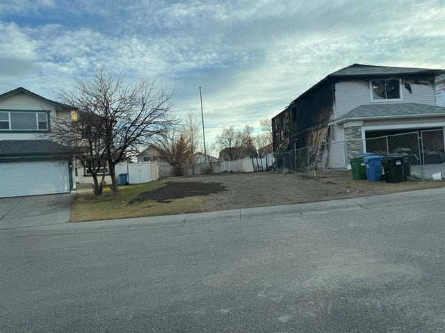 27 Citadel Peak Circle Nw, Calgary