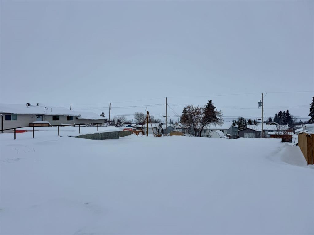 11209 108 Avenue, Fairview