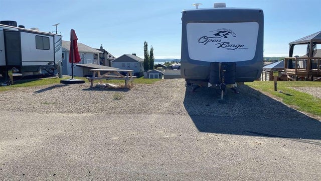 5057, 25054 South Pine Lake Road, Rural Red Deer County