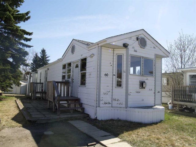 60 Parkland Acres, Lacombe