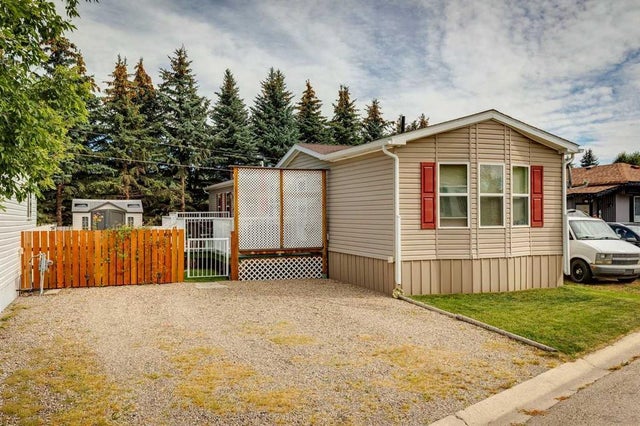 67, 1190 15 Avenue, Didsbury
