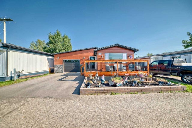 122, 6220 17 Avenue Se, Calgary