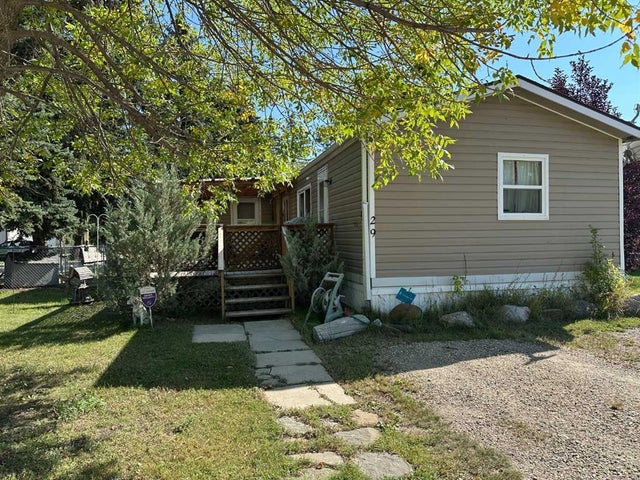 29, 6205 54 Street, Ponoka