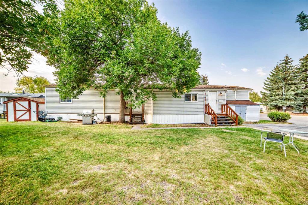 17 Burroughs Place Ne, Calgary