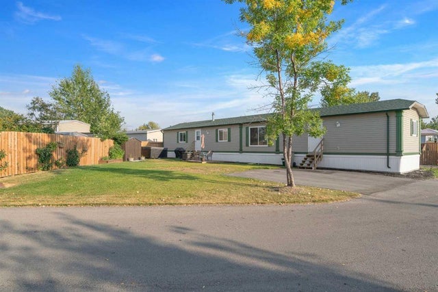 207, 6220 17th Avenue Se, Calgary