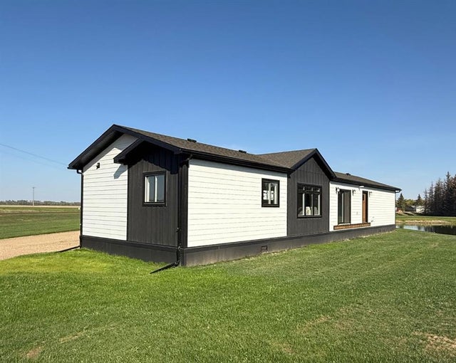 106167 Rge Rd 150, La Crete