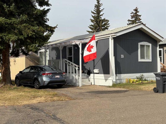 33 Parkside Drive, Red Deer