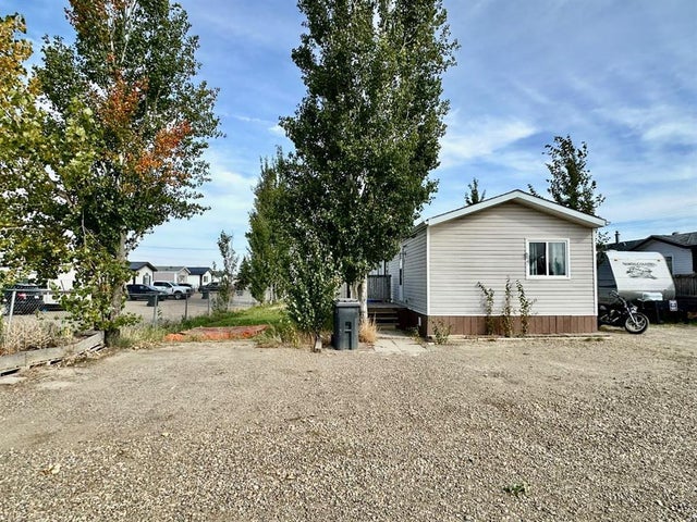 8, 310 Railway Avenue, Duchess