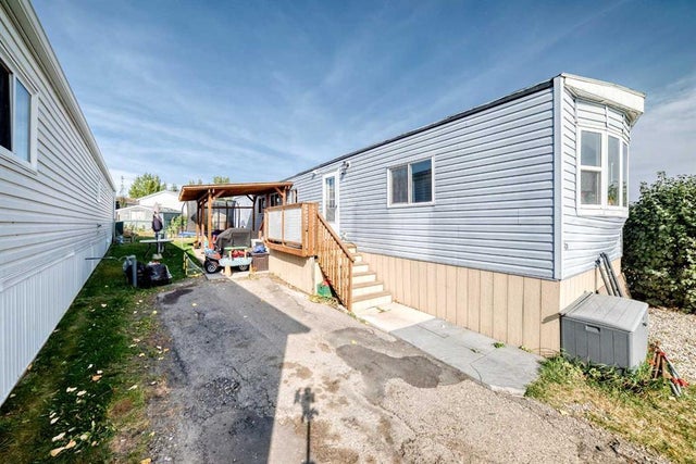 724, 1101 84 Street Ne, Calgary