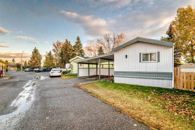 119 Home Bay Se, High River