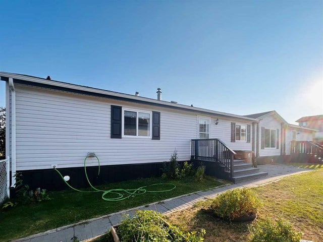 7 Meadowplace Drive E, Brooks