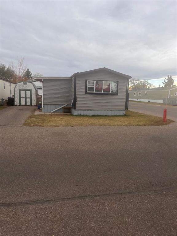 Unit # 224, 2300 13 Street N, Lethbridge