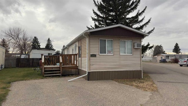 59, 5301 2 Street, Coalhurst