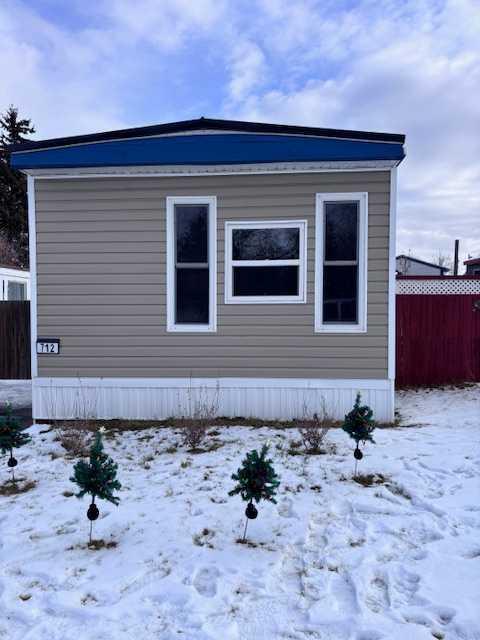 6834 59 Avenue #712, Red Deer