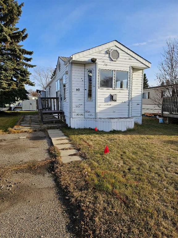 60 Parkland Acres, Lacombe