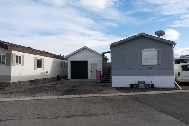 84, 2715 Westside Drive W, Lethbridge