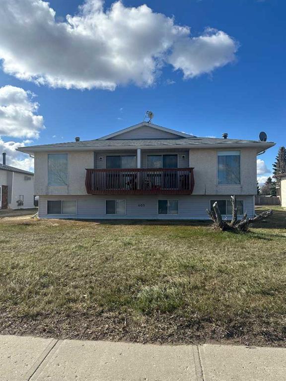 1-4, 605 12 Avenue, Hanna