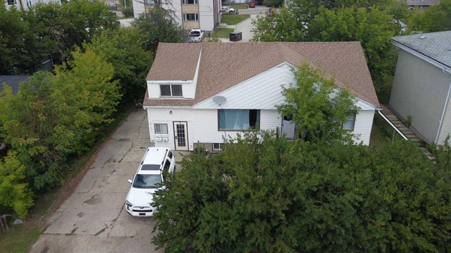 10120 103 Avenue, Grande Prairie