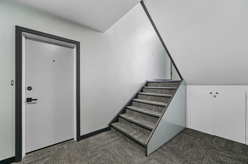 2619 16 Street Southwest, Calgary – Multi-Family 4 plex Listing Photo 12