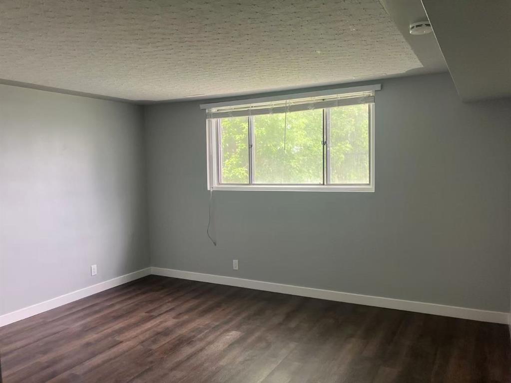 2619 16 Street Southwest, Calgary – Multi-Family 4 plex Listing Photo 2