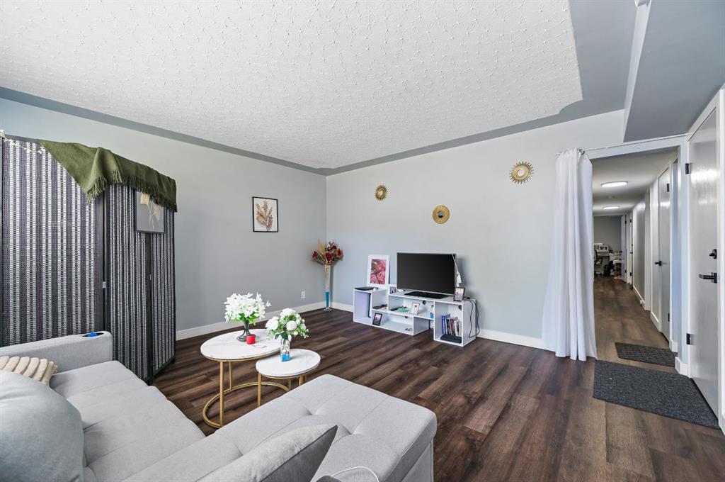 2619 16 Street Southwest, Calgary – Multi-Family 4 plex Listing Photo 6