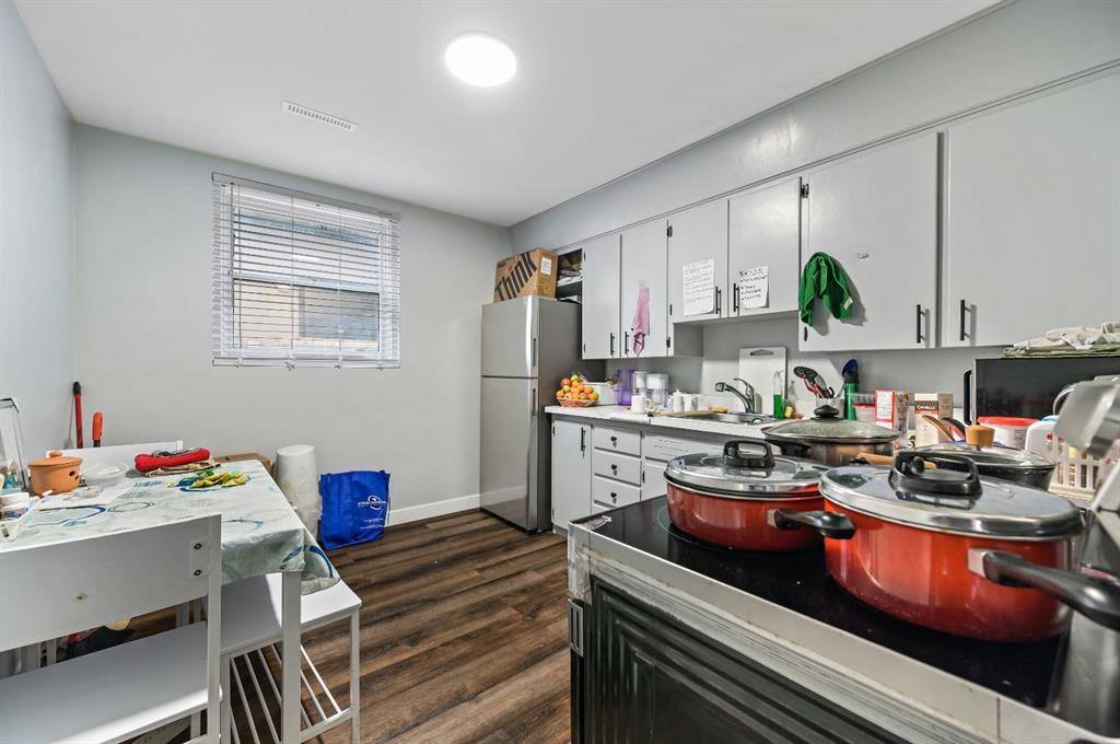 2619 16 Street Southwest, Calgary – Multi-Family 4 plex Listing Photo 7