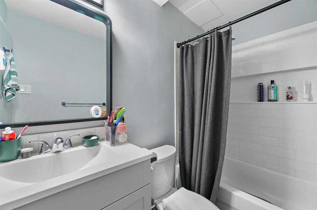 2619 16 Street Southwest, Calgary – Multi-Family 4 plex Listing Photo 8