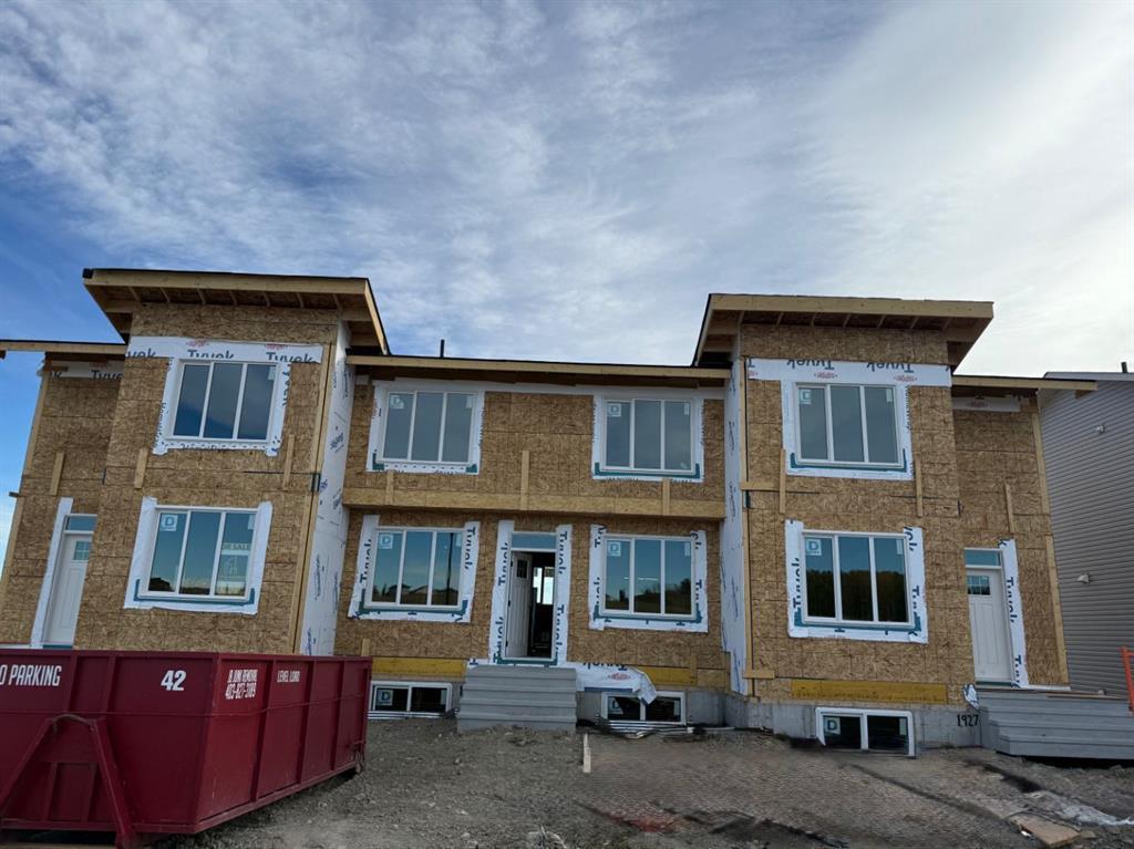 1927 1929 1931 Mccaskill Drive, Crossfield