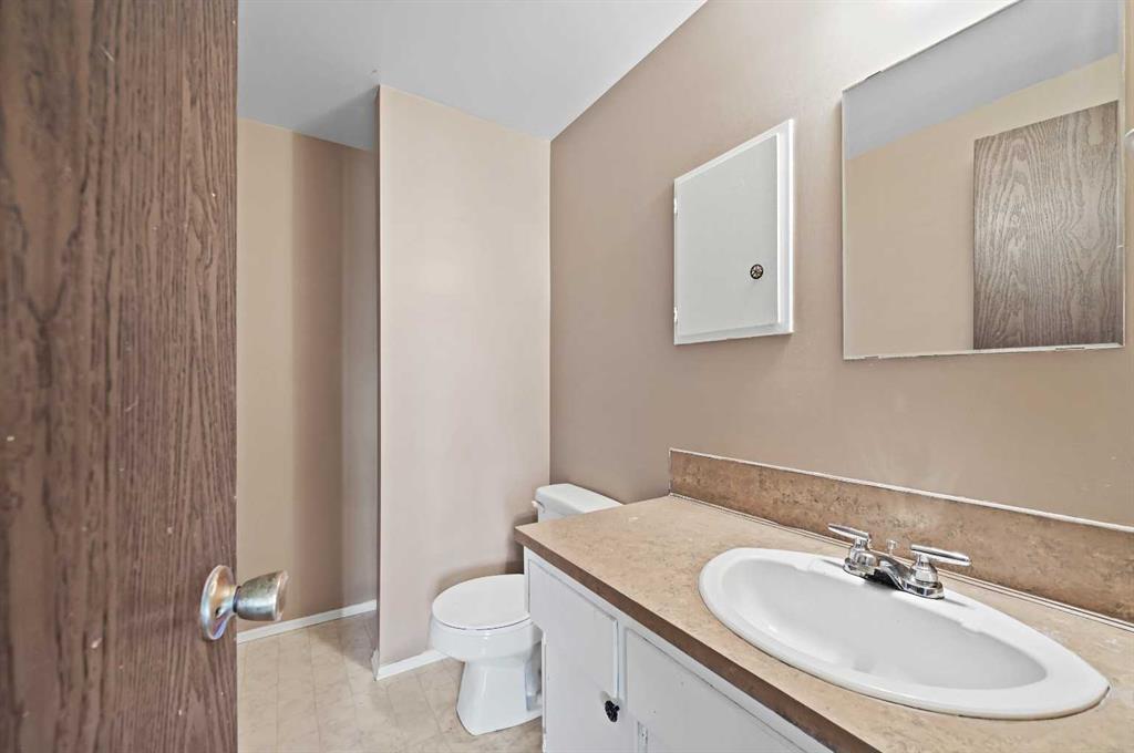 11203 6 Street Southwest, Calgary – Multi-Family 4 plex Listing Photo 22