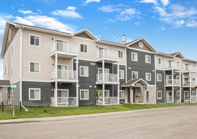 106, 10004 97a Street, Grande Prairie