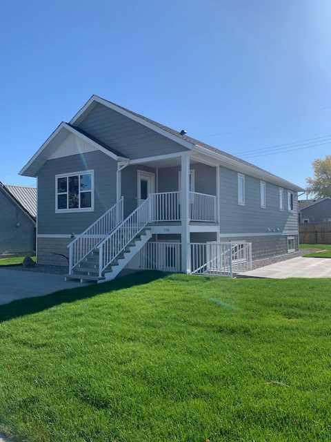 2, 106 22 Street, Fort Macleod