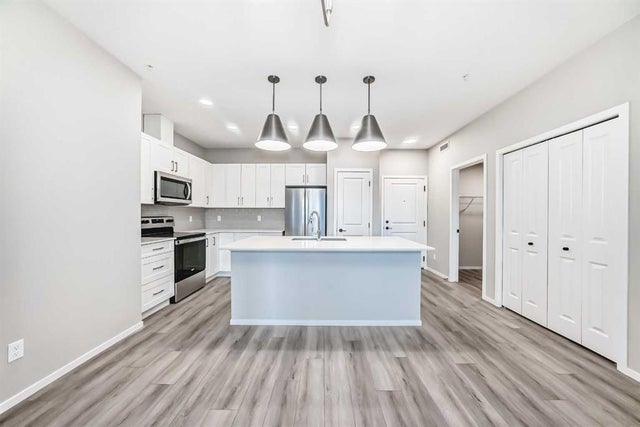 212, 140 Mahogany Street Se, Calgary