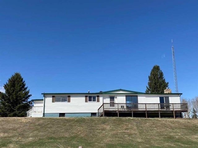 253080 A & 253080 B Range Road 182, Rural Wheatland County