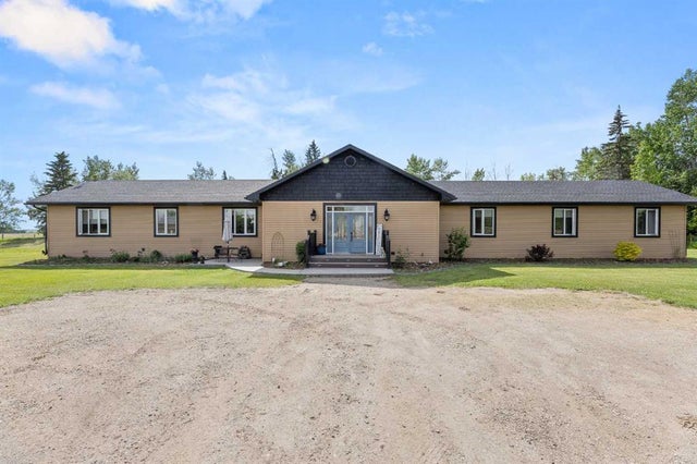 28537 334 Township, Rural Mountain View County