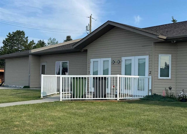 2, 5414 51 Street, Rimbey