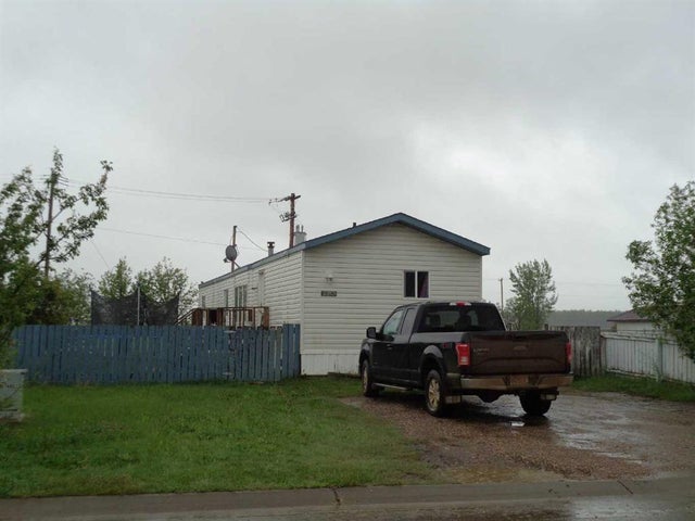 10205 112 Avenue, High Level