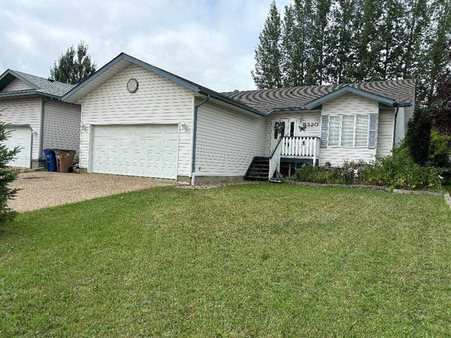 9320 91 Ave, Lac La Biche