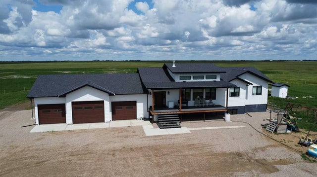 10272 Township Road 300, Special Areas No. 2