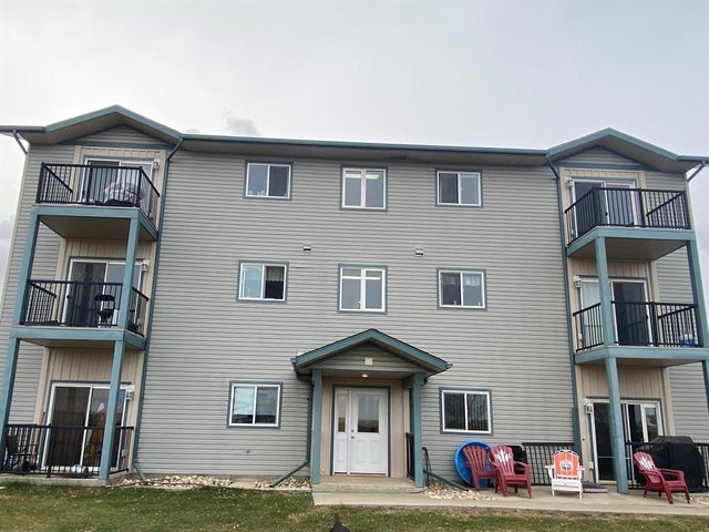 2, 5101 42 Avenue, Grimshaw