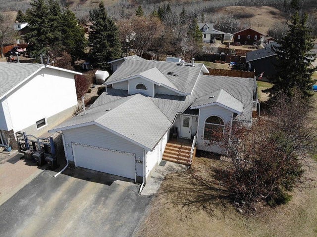 7129 99a Street, Peace River