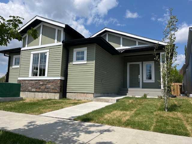 High River Real Estate Listing: 906 Macleod Trail Southwest, McLaughlin Meadows