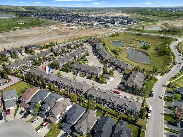 117 Chaparral Valley Gardens Se, Calgary
